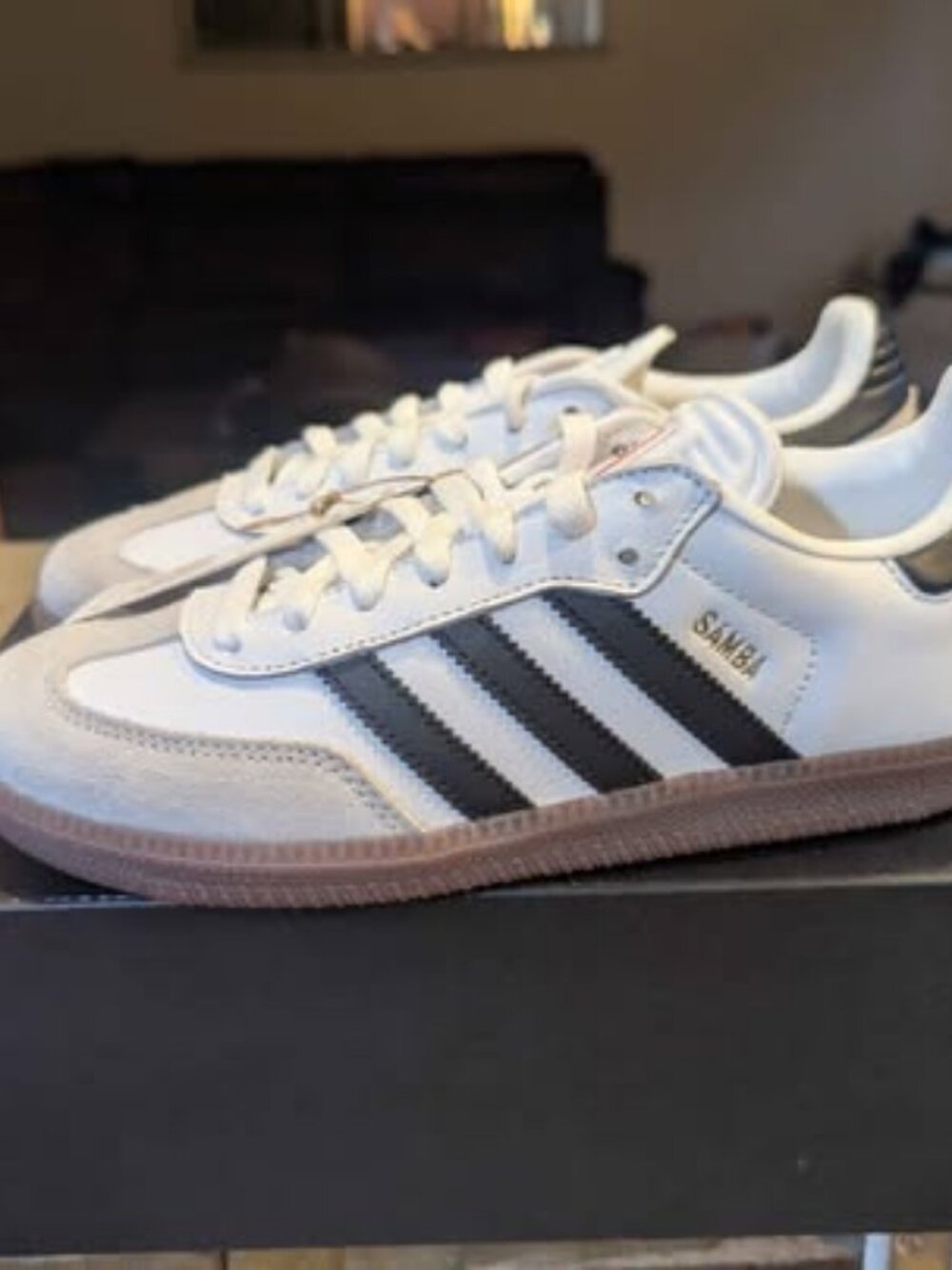 Youth adidas Samba OG size 5 - New in Box